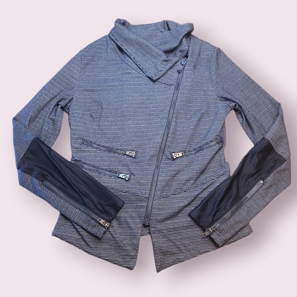 The North Face Women’s Perfect Core Moto Jacket Striped Black Gray XS Gorpcore